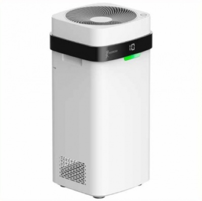 Purificador de ar branco com visor digital e botão verde