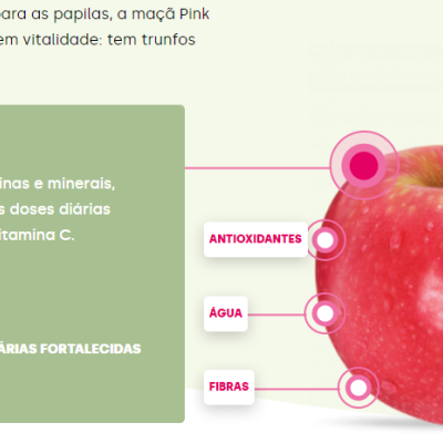 Maçã Pink Lady vermelha com autocolante e informação sobre vitamina C e benefícios
