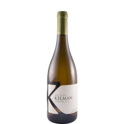 Garrafa de vinho Kelman Encostado 2019 com rótulo branco e preto