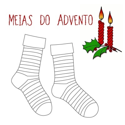 Desenho de duas meias brancas com riscas, texto 'MEIAS DO ADVENTO' e duas velas vermelhas acesas com folhas verdes