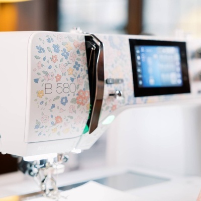 Bernina | B 580 - Edição Limitada Liberty Bernina | B 580 - Edição Limitada Liberty