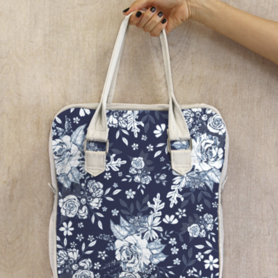 Tecido AGF | True Blue - Floral Universe Midnight