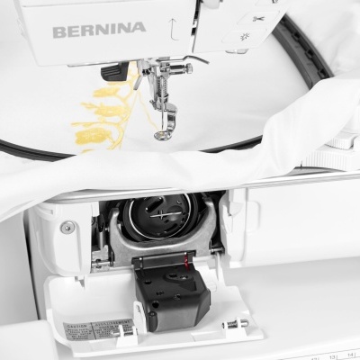 Bernina | B700 PRO