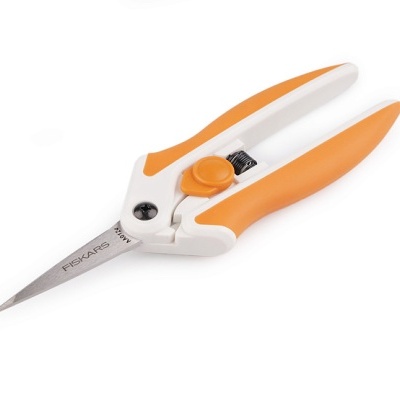 Fiskars | Tesoura de Costura EasyAction