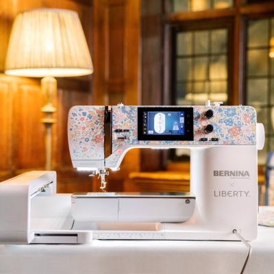 Bernina | B 580 - Edição Limitada Liberty