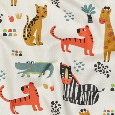 Tecido Poppy | Animais do Safari - Off White