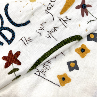 Bloco do Mês - Hatched and Patched | Dancing Chickens & Flying Pigs - Parte 12