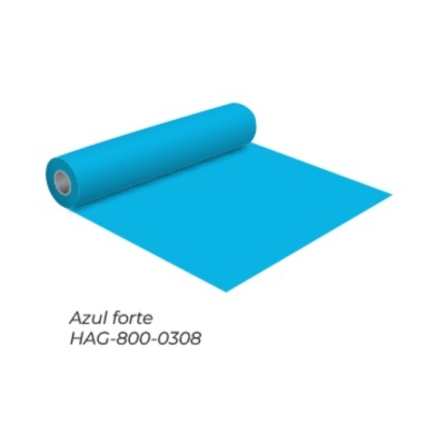 Rolo azul forte de tecido ou material flexível sobre superfície branca