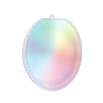 Assento de sanita oval com tampa colorida e padrão suave.