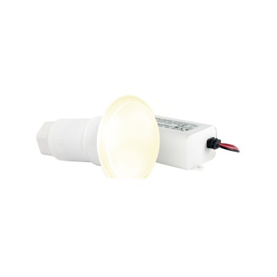 sensor branco com parte redonda amarelada e transformador branco com fios