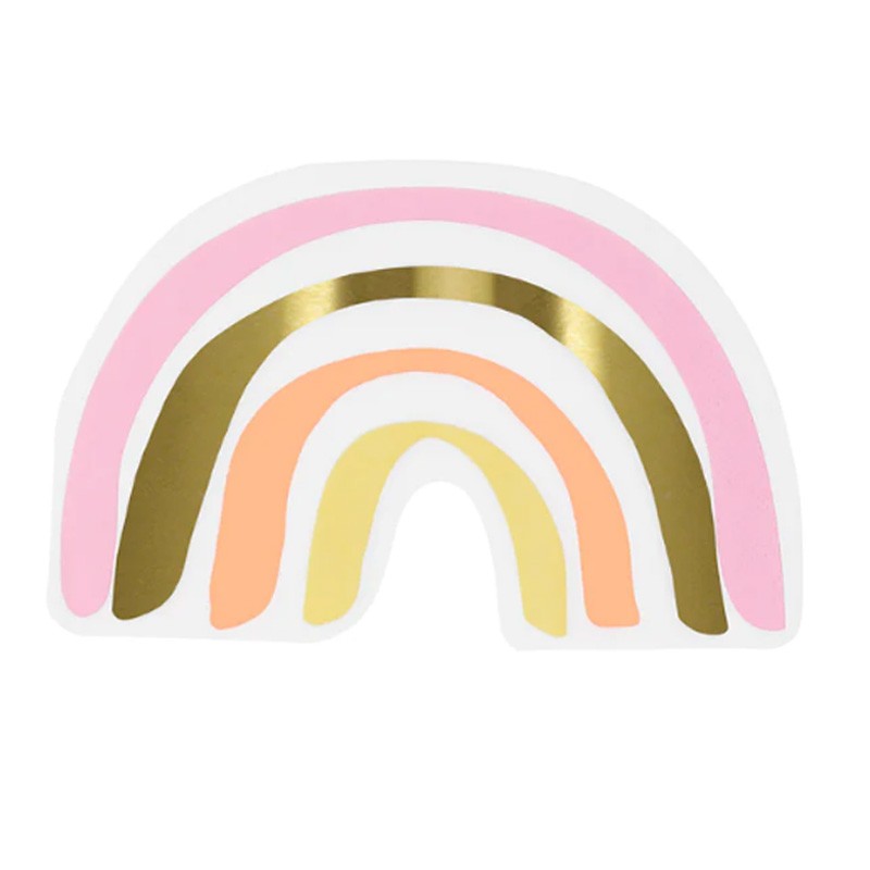 Prato com padrão de arco-íris em várias cores sobre fundo branco