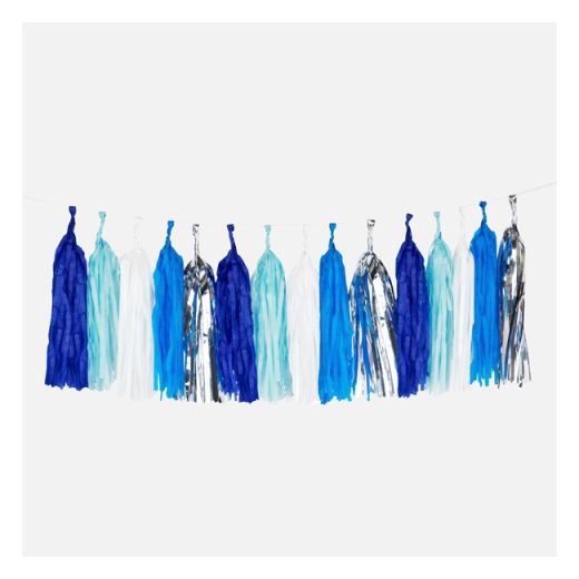 Guirlanda decorativa azul e prateada com franjas em tecido ou papel