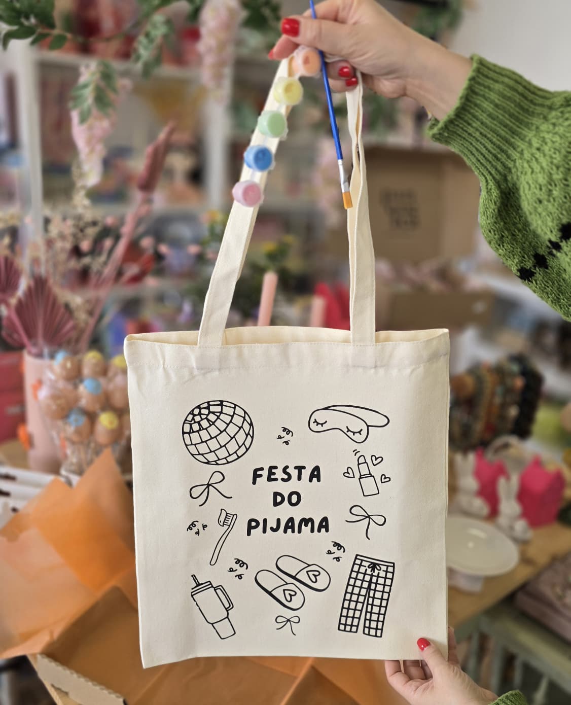 Saco de tecido com ilustrações e texto FESTA DO PIJAMA.