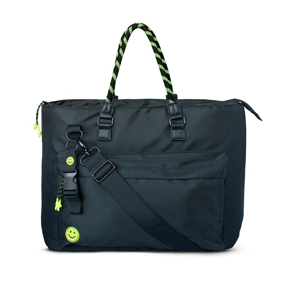 Mala de viagem preta com pegadores preto e verde e smileys amarelos