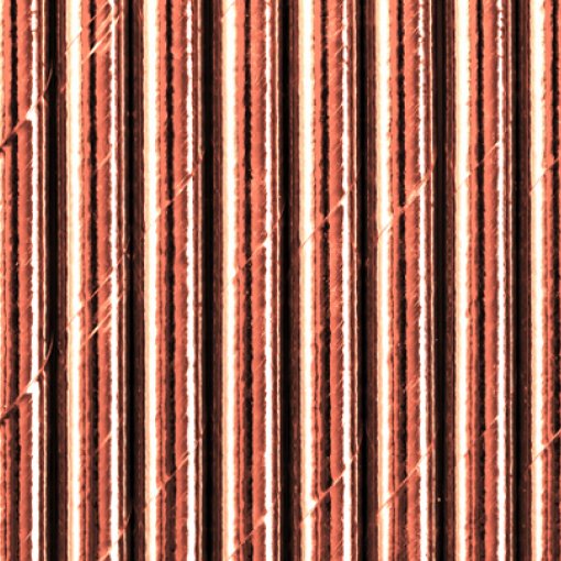 Superfície com padrão de linhas verticais em tons castanhos e textura semelhante a madeira