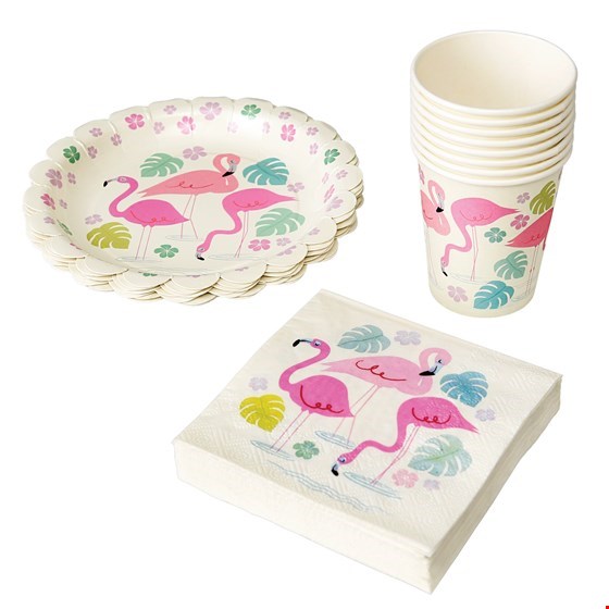 Conjunto de pratos, copos e guardanapos de papel com flamingos cor de rosa e folhas verdes