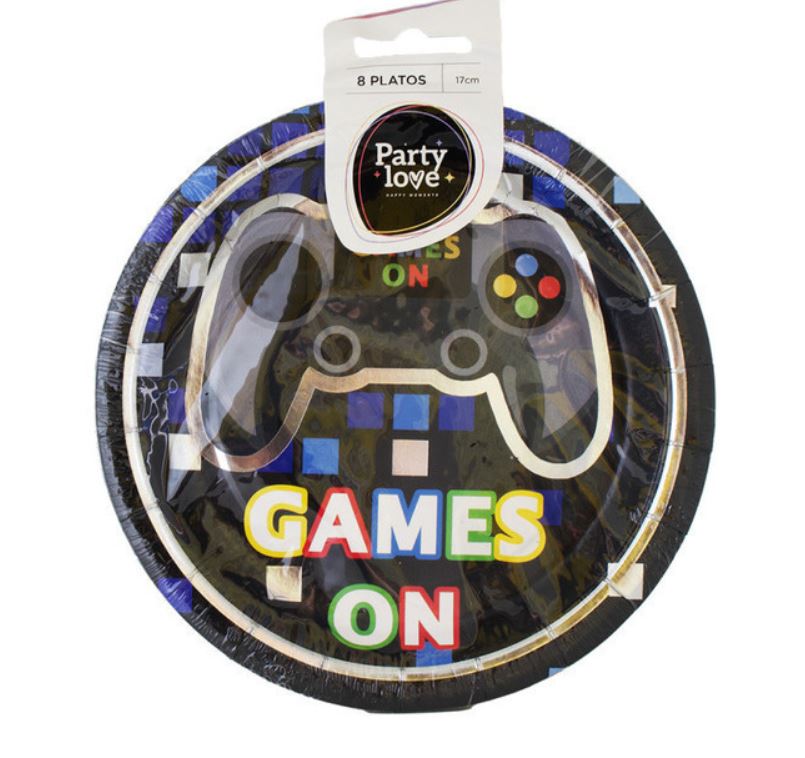 Conjunto de 8 pratos de papel com desenho de comando de videojogo e texto GAMES ON