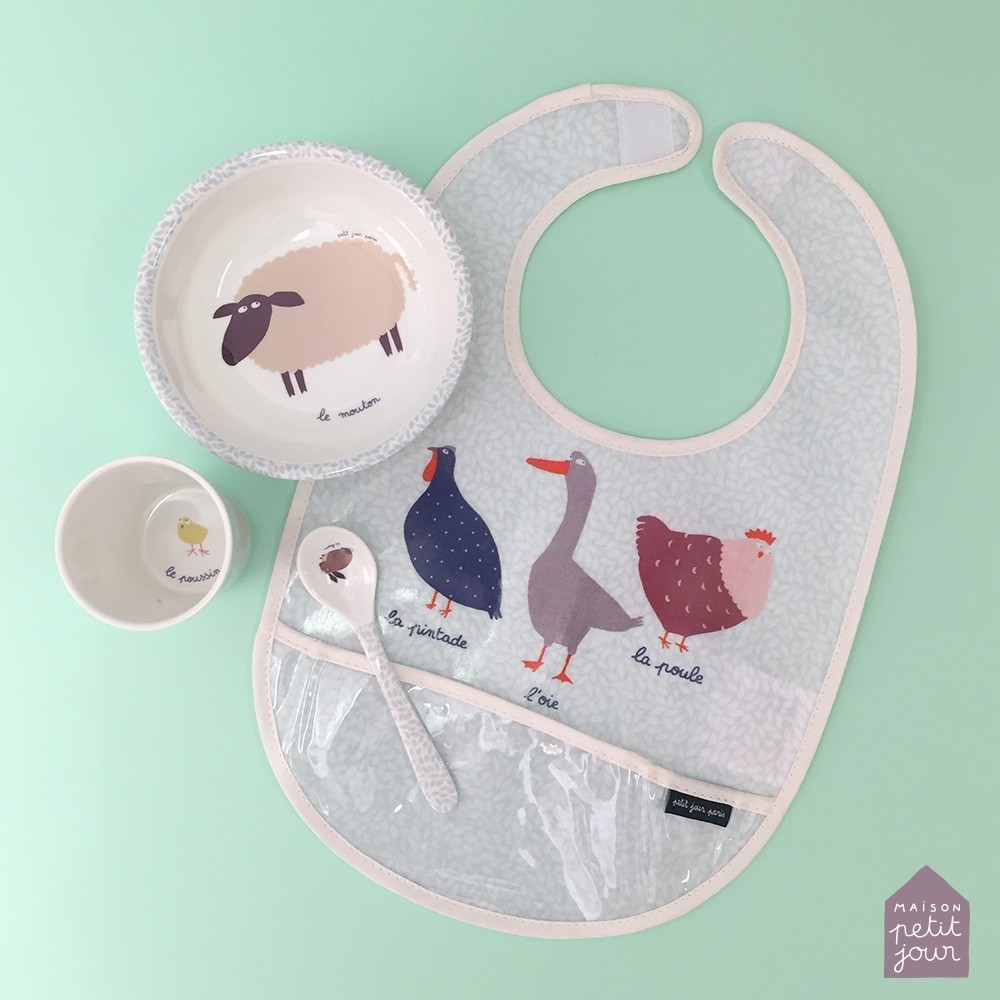 Conjunto alimentação bebé com babete azul claro e utensílios com desenhos de animais