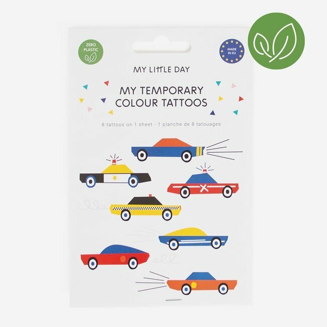 Pacote de tatuagens temporárias com desenhos de carros coloridos em estilo infantil