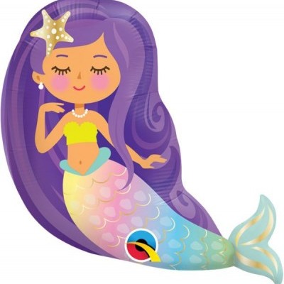 Boneca sereia colorida com cabelo roxo e cauda com padrão de escamas