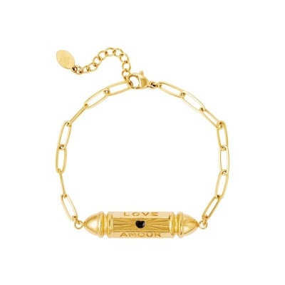 Pulseira dourada com elos ovais e pendente cilíndrico com texto e coração preto