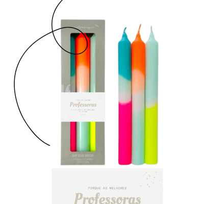 Conjunto de velas decorativas neon em caixa cinza com rótulo para Professoras.