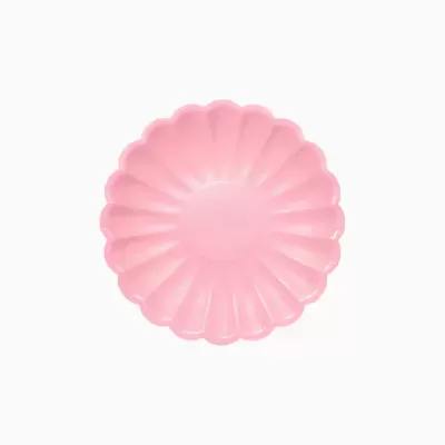 Prato rosa de plástico em formato de flor