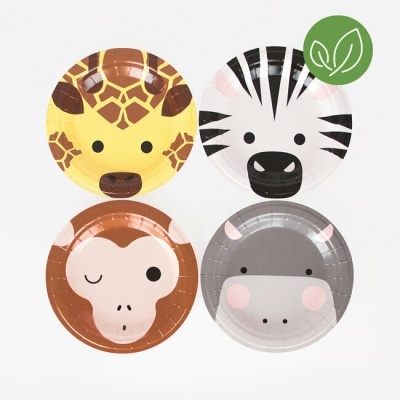 Pratos de papel com desenhos de animais safari: girafa, zebra, macaco e hipopótamo