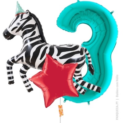 Balões em forma de zebra, estrela vermelha e número 2 azul