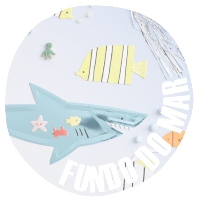 Ilustrações de animais marinhos coloridos com texto FUNDO DO MAR