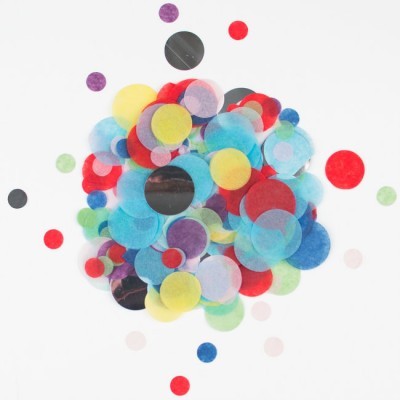 Confetes redondos coloridos em fundo branco