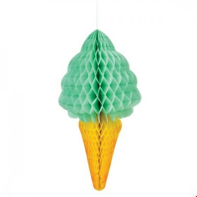 Decoração pendente em forma de gelado verde e amarelo feita de papel