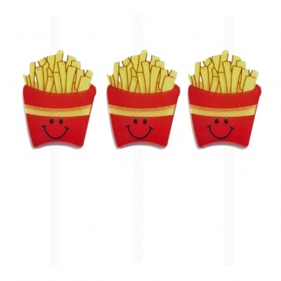 Três palhinhas com decorações de batatas fritas sorridentes em caixas vermelhas