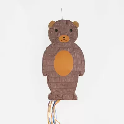 Piñata em forma de urso castanho com peek abre o olho