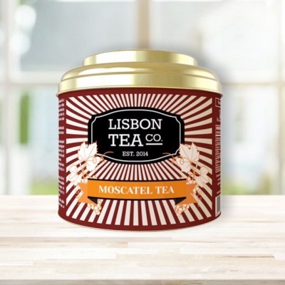 Lata metálica castanha de chá Moscatel Tea da Lisbon Tea Co.