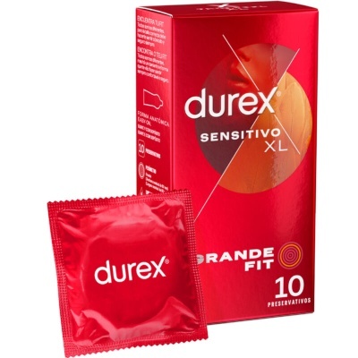 Embalagem de preservativos Durex Sensitivo XL Grande Fit e um preservativo na embalagem vermelha.