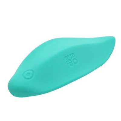 Produto azul turquesa em forma curva com palavra ROMP