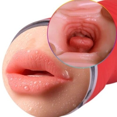 Produto adulto em forma de boca com textura húmida e detalhes internos em tons rosados
