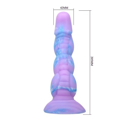 Objeto em silicone rosa e azul com textura segmentada e base larga.