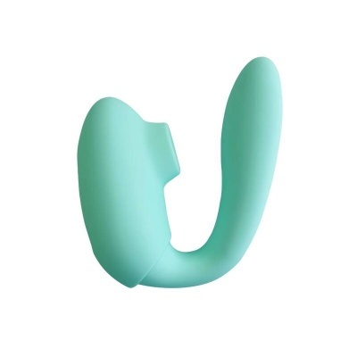 Dispositivo curvo de silicone verde água, fundo branco