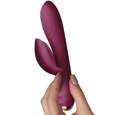 Vibrador de silicone vinho com duas pontas, texturas e detalhe dourado