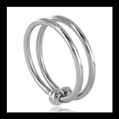 Anel duplo em metal prateado com esfera metálica