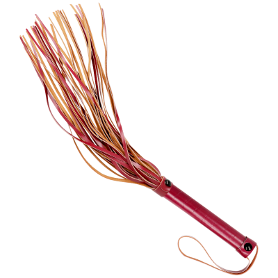 Chicote vermelho e castanho com tiras finas em fundo branco