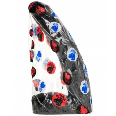 Frasco de vidro preto com película plástica decorativa com punhos coloridos e texto