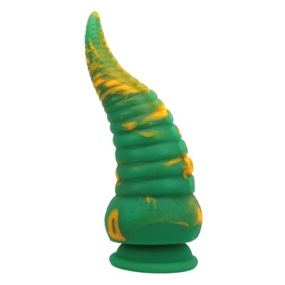 Objeto curvo verde com manchas amarelas e base larga
