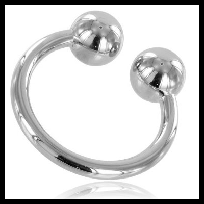 Anel em metal prateado com duas esferas nas extremidades