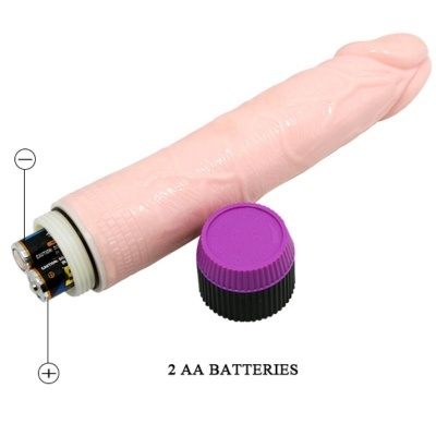 vibrador cor pele com compartimento para 2 pilhas AA e tampa roxa e preta