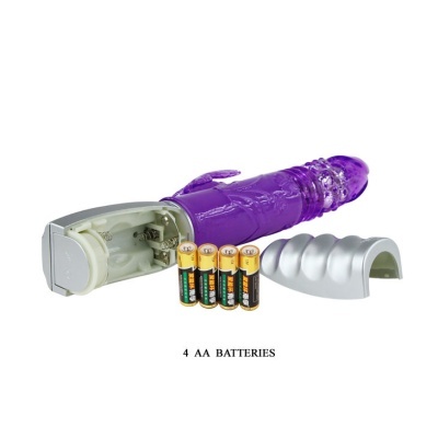 Vibrador roxo em plástico com textura detalhada e relevo, com quatro pilhas AA e tampa prateada removível