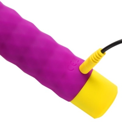 Produto eletrónico roxo com base amarela e cabo conectado