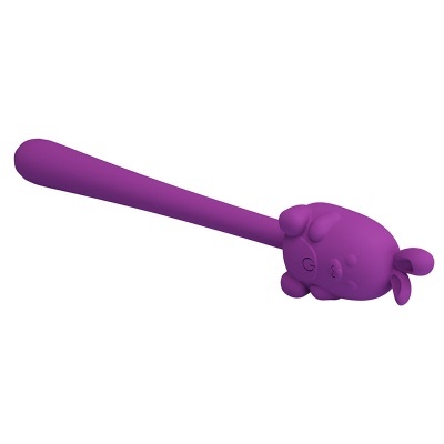 Massageador roxo de silicone com cabeça em forma de animal sobre fundo branco